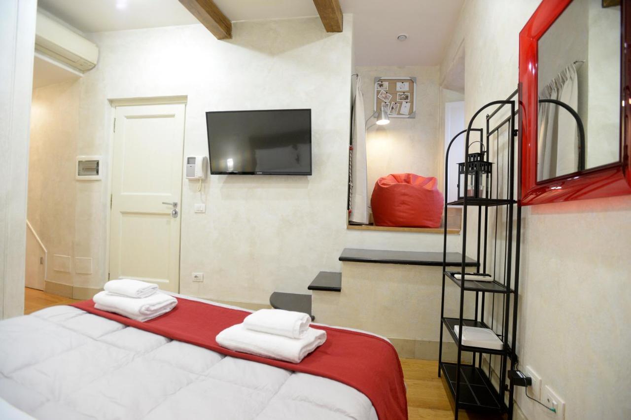 La Casa Degli Osti 1 - Piazza Navona Apartment Рим Екстериор снимка