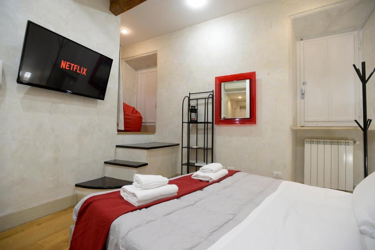 La Casa Degli Osti 1 - Piazza Navona Apartment Рим Екстериор снимка