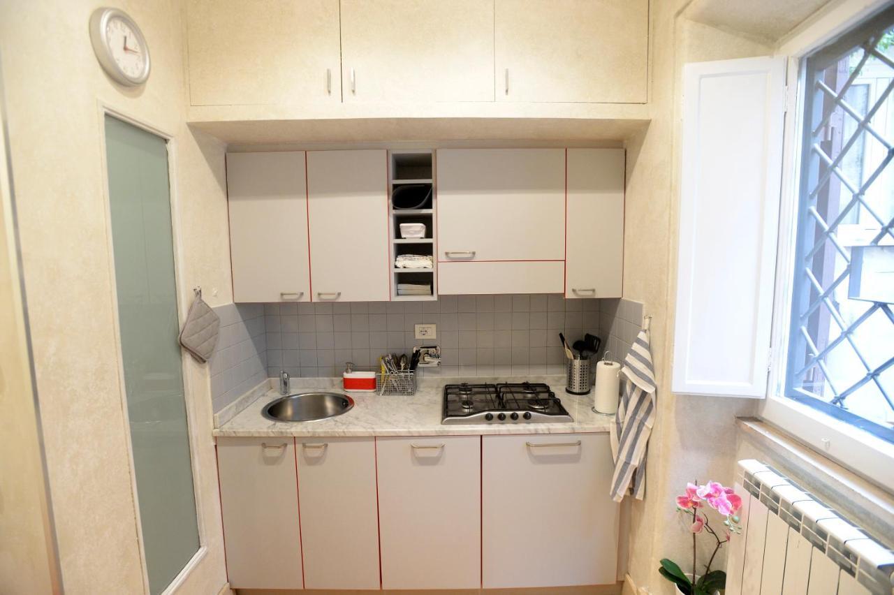 La Casa Degli Osti 1 - Piazza Navona Apartment Рим Екстериор снимка