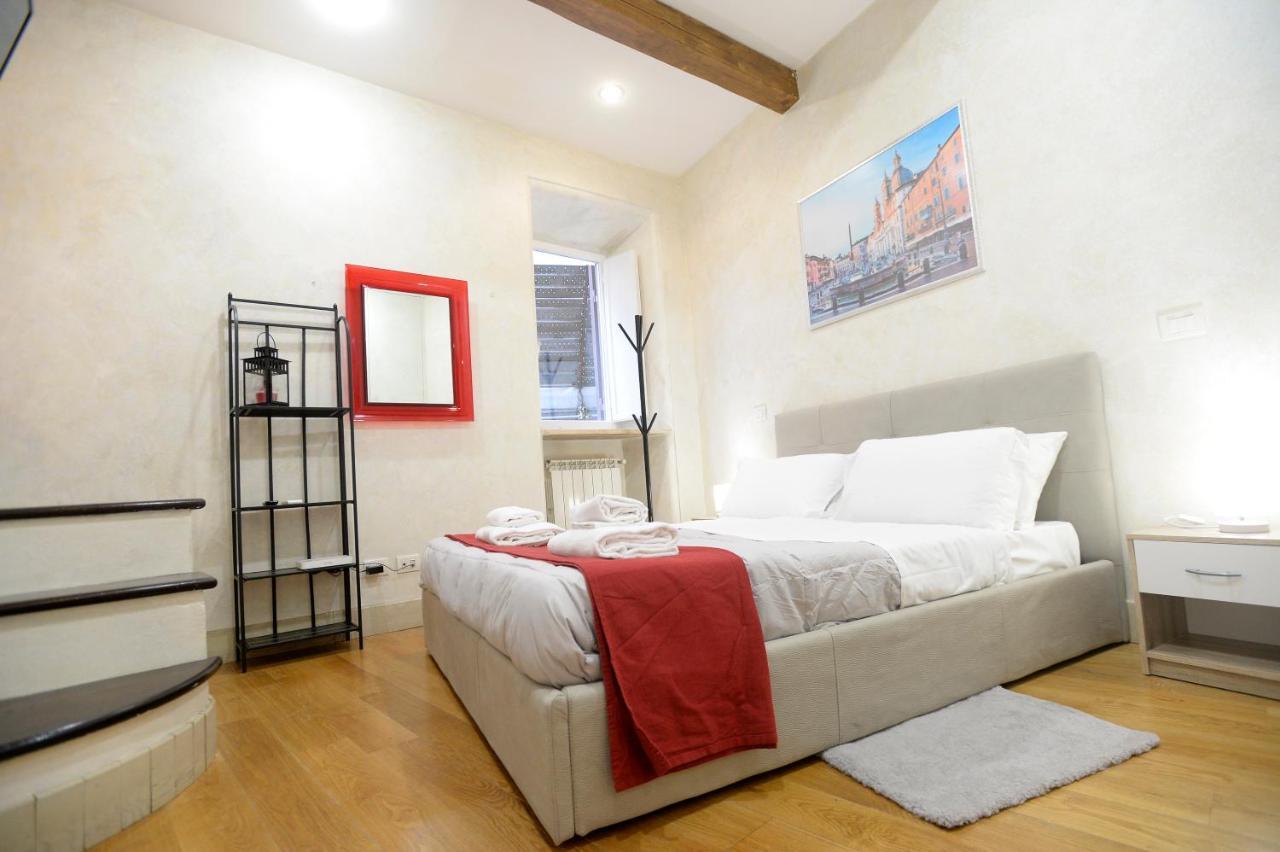 La Casa Degli Osti 1 - Piazza Navona Apartment Рим Екстериор снимка